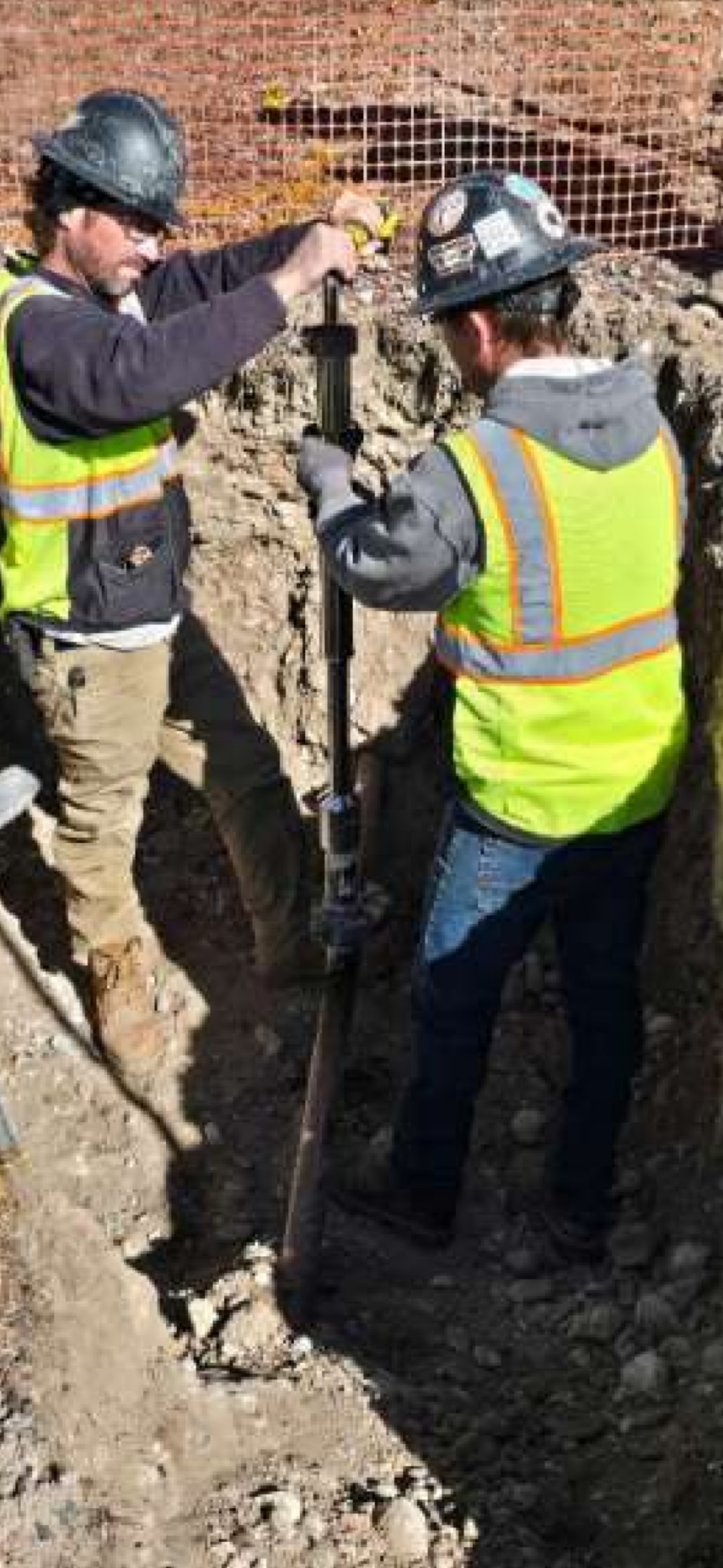 Utility potholing and locating services